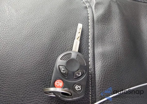 2014 Ford Focus Se z USA, uszkodzony, nr VIN 1FADP3F23EL345221